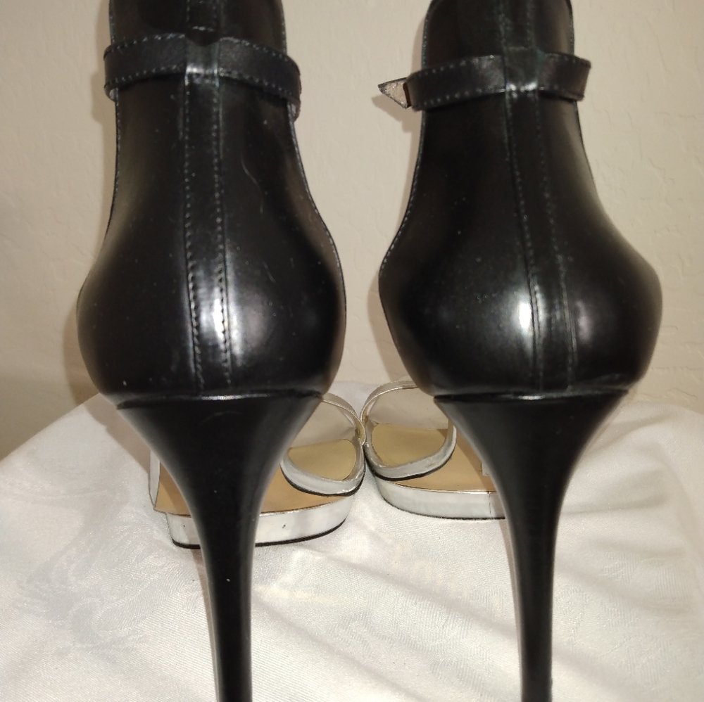 MICHAEL KORS Silver & Leather heels - Picture 2 of 5
